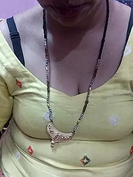 Urmila bhabhii online show from February 17, 2025, 3:53 pm