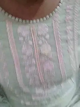Snapshot of Urmila_bhabhii chatting on March 9, 2026, 3:32 am Urmila bhabhii online show from March 9, 2026, 3:32 am