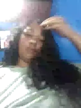 Snapshot of love_evelin chatting on February 18, 2025, 8:47 pm love evelin online show from February 18, 2025, 8:47 pm