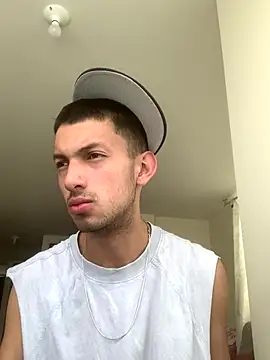 Snapshot of Dylan_west chatting on October 25, 2025, 5:08 pm Dylan west online show from October 25, 2025, 5:08 pm