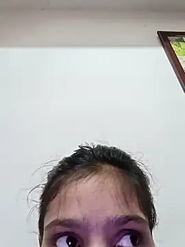 Snapshot of Riyu_05 chatting on January 29, 2025, 6:12 am Riyu 05 online show from January 29, 2025, 6:12 am