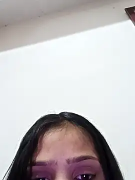 Snapshot of Riyu_05 chatting on February 19, 2025, 7:06 am Riyu 05 online show from February 19, 2025, 7:06 am