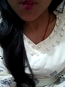 Snapshot of Riyu_05 chatting on March 10, 2025, 10:26 am Riyu 05 online show from March 10, 2025, 10:26 am