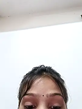 Snapshot of Riyu_05 chatting on March 13, 2025, 6:26 am Riyu 05 online show from March 13, 2025, 6:26 am