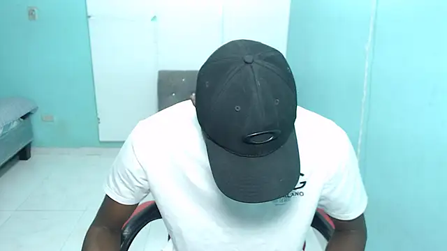 black30cmdick online show from December 16, 2025, 9:53 pm