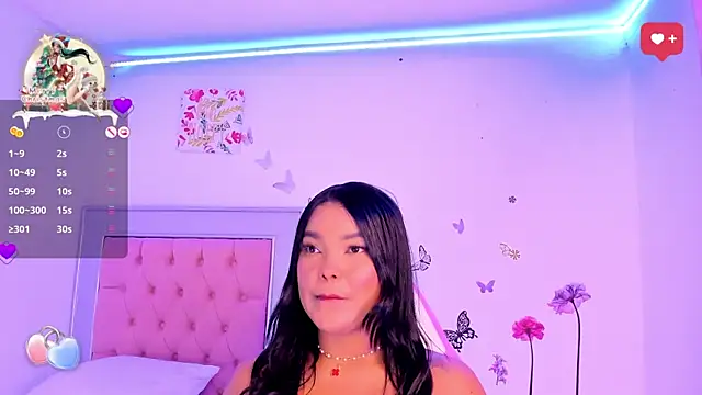 Snapshot of LaurinMonroe chatting on December 27, 2024, 6:35 am LaurinMonroe online show from December 27, 2024, 6:35 am