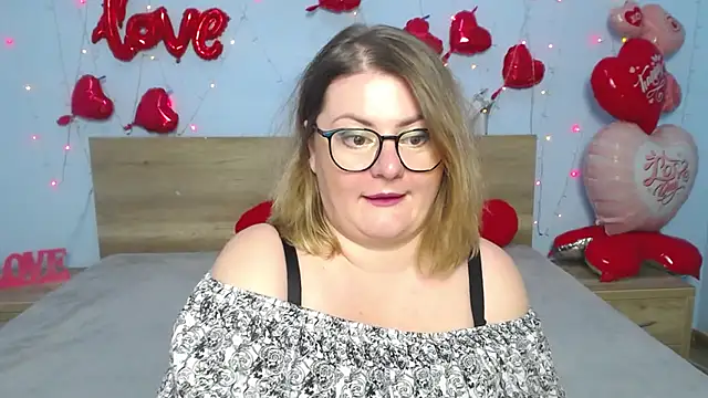 ZannaDreil online show from February 19, 2025, 10:20 pm