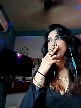 Lavender22 online show from October 18, 2025, 7:14 pm