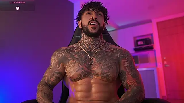 Snapshot of mariano_costa chatting on October 18, 2025, 2:25 am mariano costa online show from October 18, 2025, 2:25 am