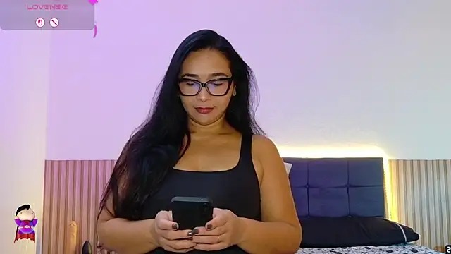DIOSA-HOT online show from May 11, 2026, 10:29 pm
