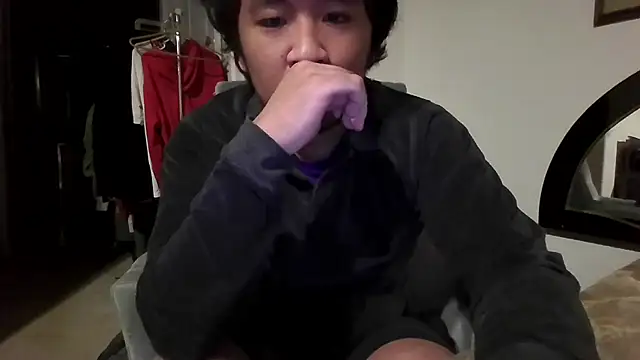 bigasianloads25 online show from November 29, 2025, 6:27 am