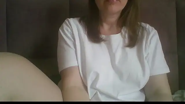 Sladkiegubki online show from April 2, 2026, 11:08 am