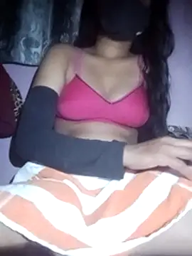 Snapshot of HornyWestern chatting on November 28, 2025, 7:05 pm HornyWestern online show from November 28, 2025, 7:05 pm