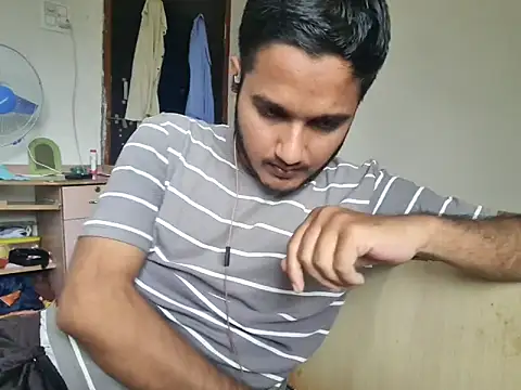 Jonrobinso online show from September 19, 2025, 5:09 am