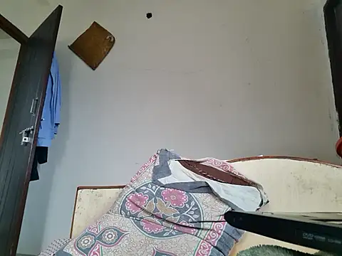 Jonrobinso online show from October 21, 2025, 5:19 am