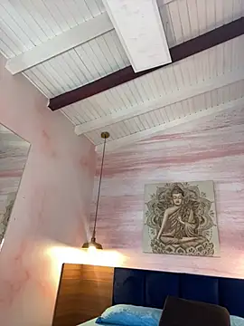 MelaniieRoux online show from February 28, 2026, 7:15 pm