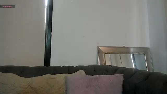 miranda villa online show from April 15, 2026, 12:23 pm