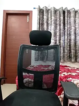 Snapshot of sanaya_baby chatting on January 4, 2025, 3:50 am sanaya baby online show from January 4, 2025, 3:50 am