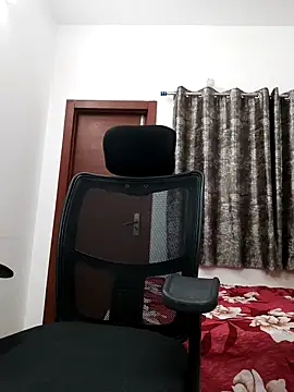 Snapshot of sanaya_baby chatting on February 18, 2025, 12:04 am sanaya baby online show from February 18, 2025, 12:04 am