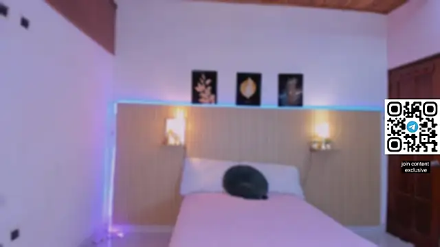 Snapshot of Harmony_Malkova chatting on November 14, 2025, 12:09 am Harmony Malkova online show from November 14, 2025, 12:09 am