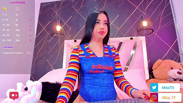 Miia77  online show from October 31, 2025, 3:07 am