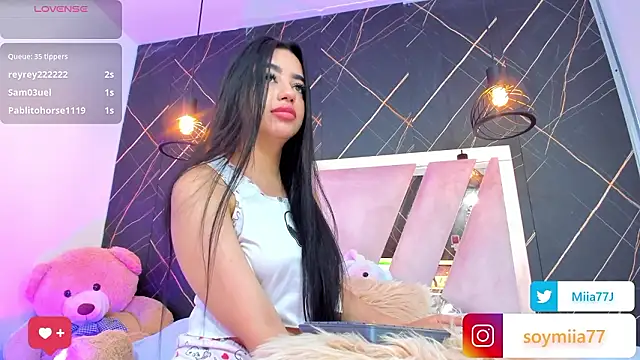 Snapshot of Miia77_ chatting on March 2, 2026, 7:15 am Miia77 online show from March 2, 2026, 7:15 am