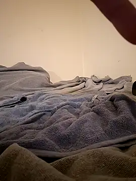 Snapshot of fox--3 chatting on February 13, 2026, 11:56 pm fox--3 online show from February 13, 2026, 11:56 pm