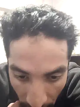 Snapshot of nskgenz chatting on February 1, 2026, 12:04 pm nskgenz online show from February 1, 2026, 12:04 pm