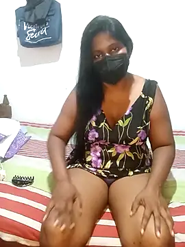 Aroma Sl online show from October 18, 2025, 1:12 pm