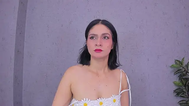 Snapshot of Tiffany_mendez chatting on March 4, 2026, 12:11 pm Tiffany mendez online show from March 4, 2026, 12:11 pm