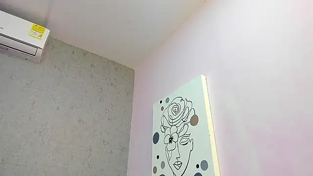 Snapshot of Tiffany_mendez chatting on March 27, 2026, 12:05 pm Tiffany mendez online show from March 27, 2026, 12:05 pm