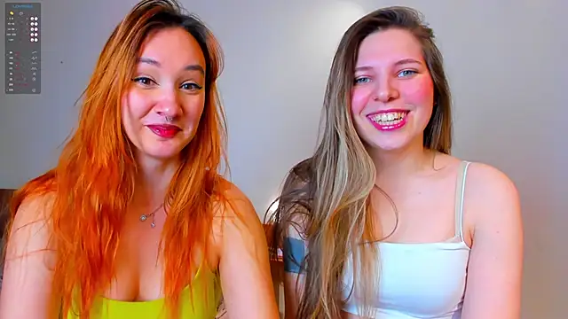 Snapshot of Annie_aww chatting on December 11, 2024, 9:45 pm Annie aww online show from December 11, 2024, 9:45 pm