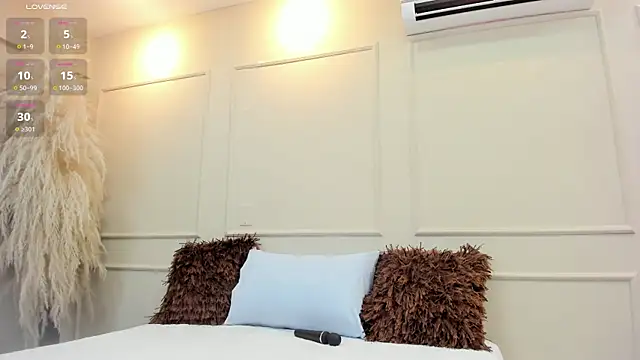 Snapshot of nahomygrey_ chatting on February 6, 2025, 7:40 pm nahomygrey online show from February 6, 2025, 7:40 pm