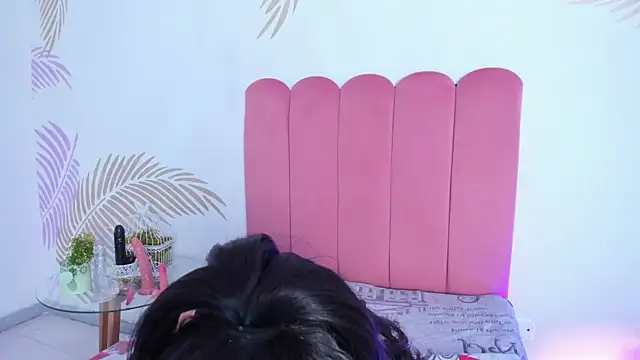 Snapshot of JulessCornett chatting on December 30, 2024, 8:36 pm JulessCornett online show from December 30, 2024, 8:36 pm