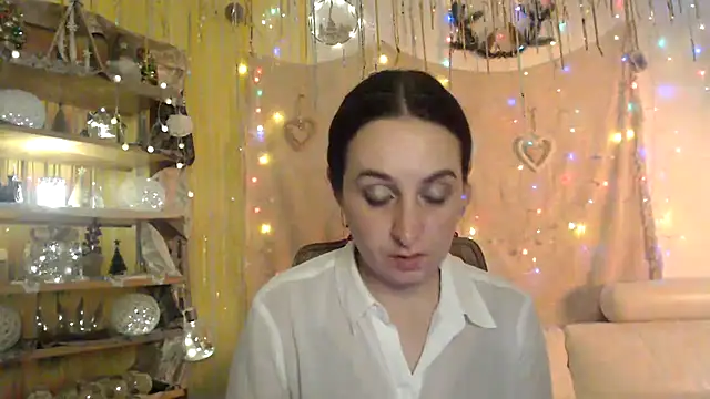 Snapshot of AskMeStandUp chatting on January 9, 2026, 10:22 pm AskMeStandUp online show from January 9, 2026, 10:22 pm