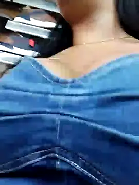 Miia grand online show from December 21, 2024, 6:02 pm