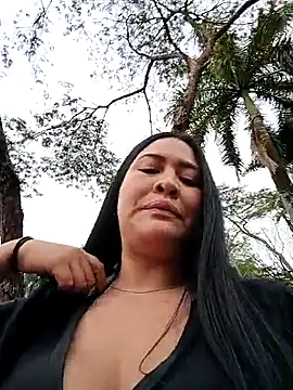 Snapshot of Miia_grand chatting on February 13, 2026, 12:56 pm Miia grand online show from February 13, 2026, 12:56 pm