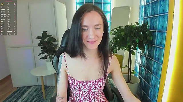 Dearly kitty online show from May 22, 2026, 1:28 pm