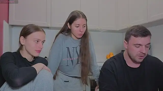 fcjuicy pussy online show from December 5, 2025, 10:35 am