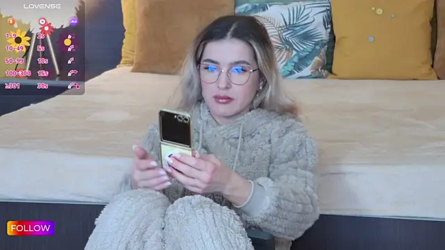 Sarah-Hart online show from January 21, 2025, 6:11 am