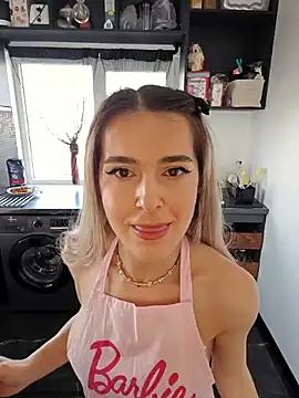 Sarah-Hart online show from February 13, 2025, 11:39 am