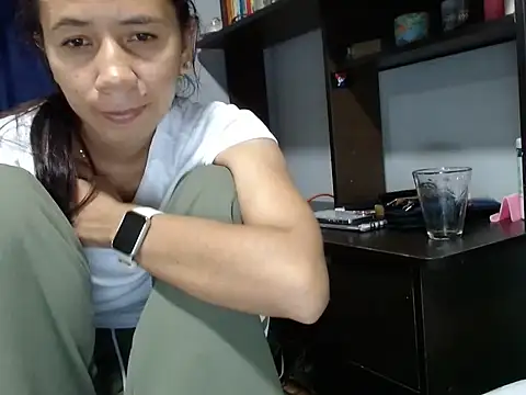 Erotic latina online show from November 7, 2025, 12:10 am