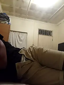 izinjamfee2 online show from September 12, 2025, 5:35 pm