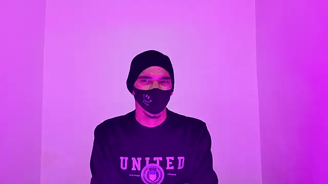 Snapshot of Habibi_big_b chatting on December 19, 2025, 4:41 am Habibi big b online show from December 19, 2025, 4:41 am