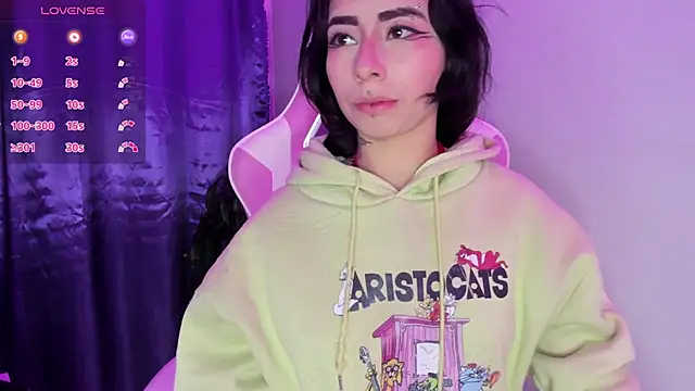 Snapshot of hanna__azumi chatting on January 24, 2025, 8:55 am hanna azumi online show from January 24, 2025, 8:55 am