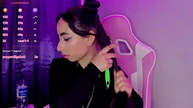 Snapshot of hanna__azumi chatting on January 25, 2025, 9:47 am hanna azumi online show from January 25, 2025, 9:47 am