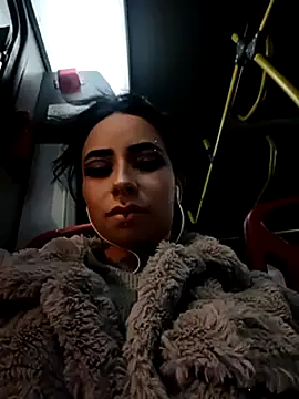 Snapshot of hanna__azumi chatting on February 14, 2025, 10:28 am hanna azumi online show from February 14, 2025, 10:28 am