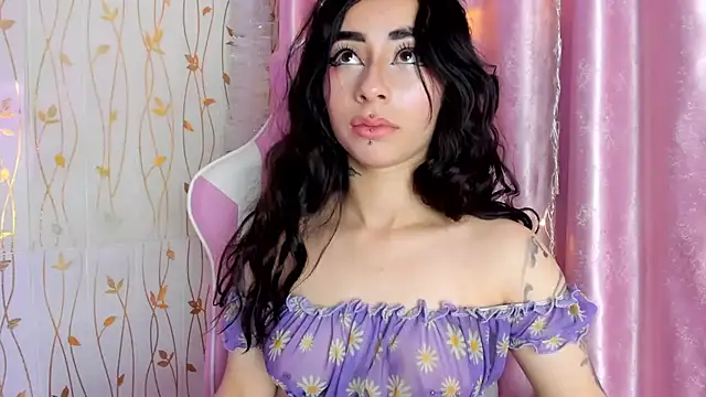 Snapshot of hanna__azumi chatting on February 26, 2025, 7:53 am hanna azumi online show from February 26, 2025, 7:53 am