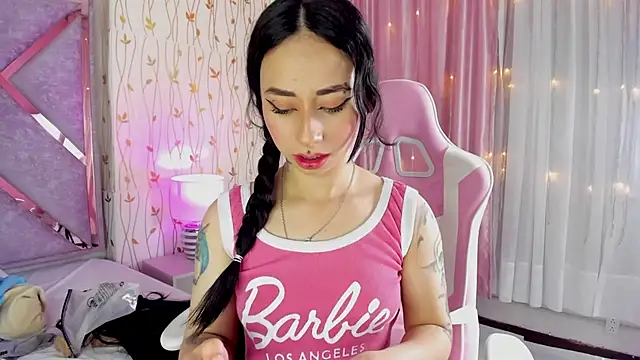 Snapshot of hanna__azumi chatting on March 3, 2025, 8:16 am hanna azumi online show from March 3, 2025, 8:16 am