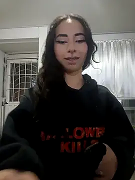 Snapshot of hanna__azumi chatting on March 6, 2025, 7:47 am hanna azumi online show from March 6, 2025, 7:47 am